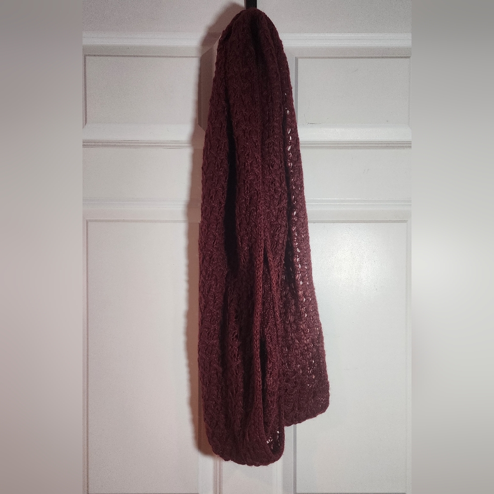 Nautica Elegant Burgundy Knit Infinity Scarf